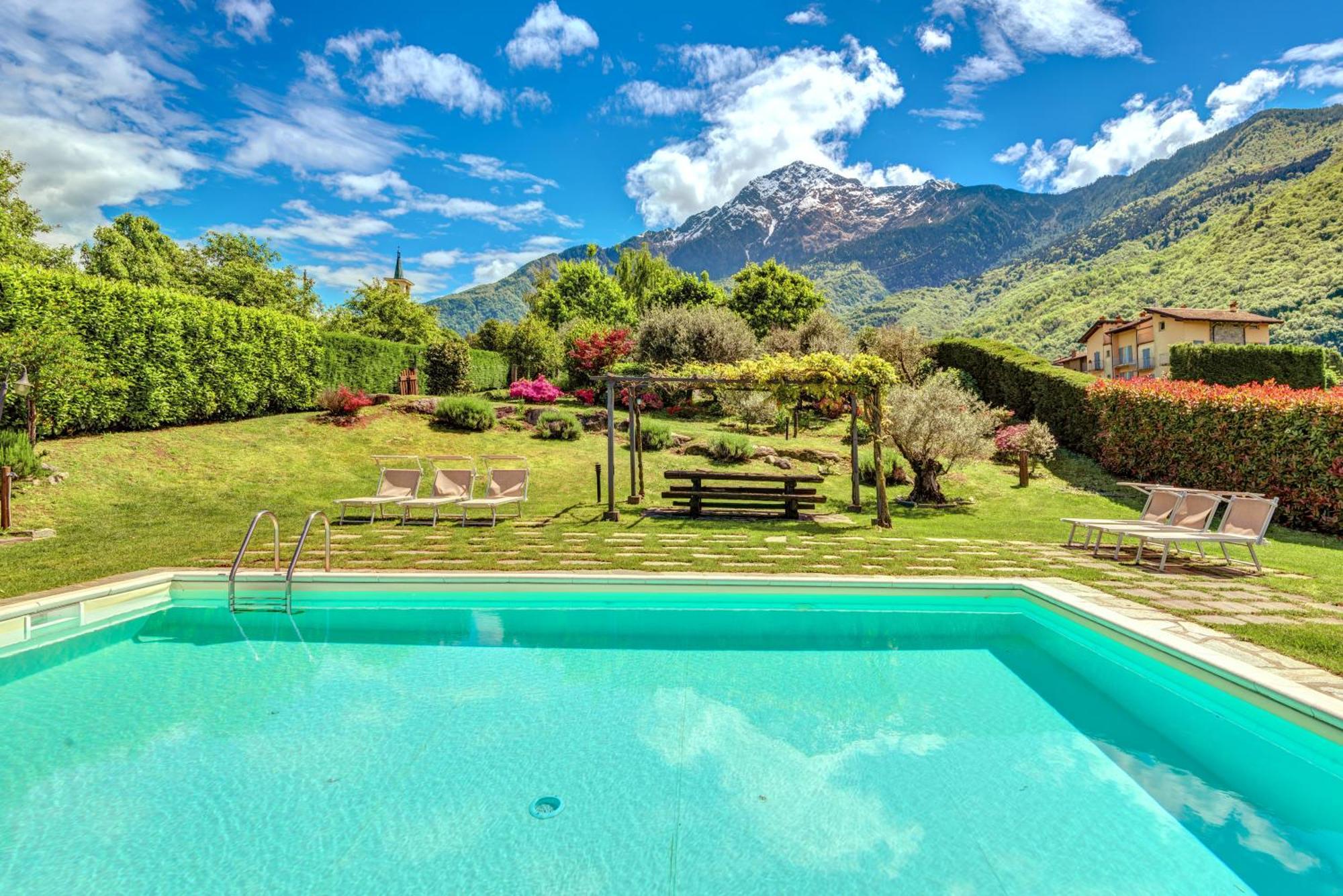 Villa La Corte With Amazing Pool And Garden Коліко Екстер'єр фото