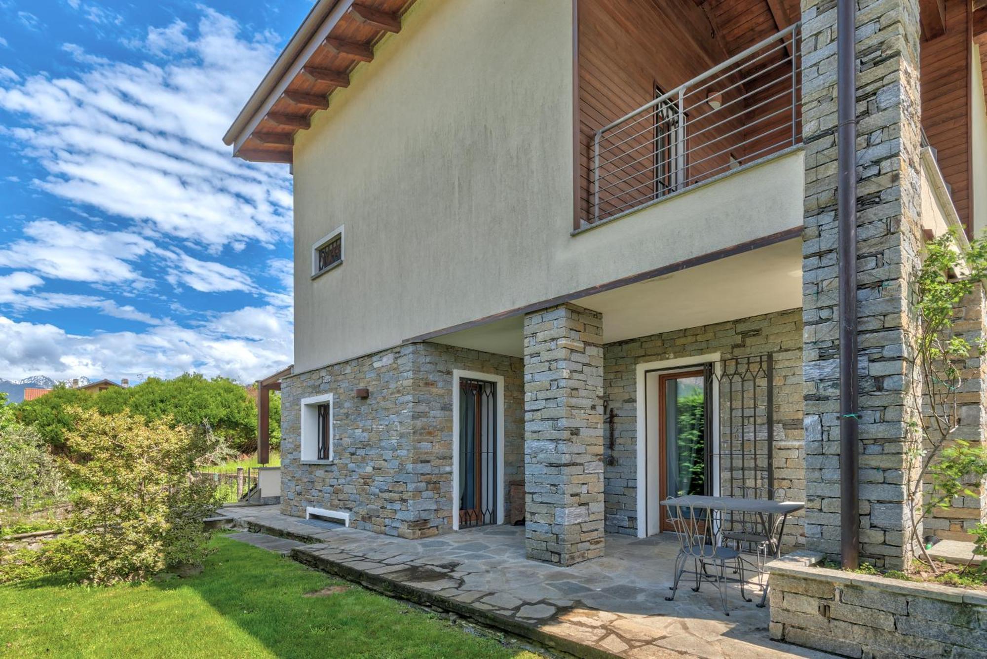 Villa La Corte With Amazing Pool And Garden Коліко Екстер'єр фото